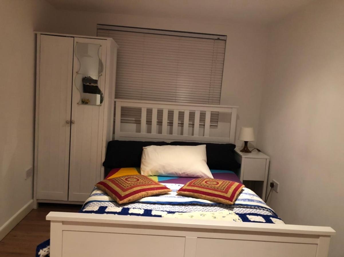 Eltham Flat Apartment ลอนดอน ภายนอก รูปภาพ