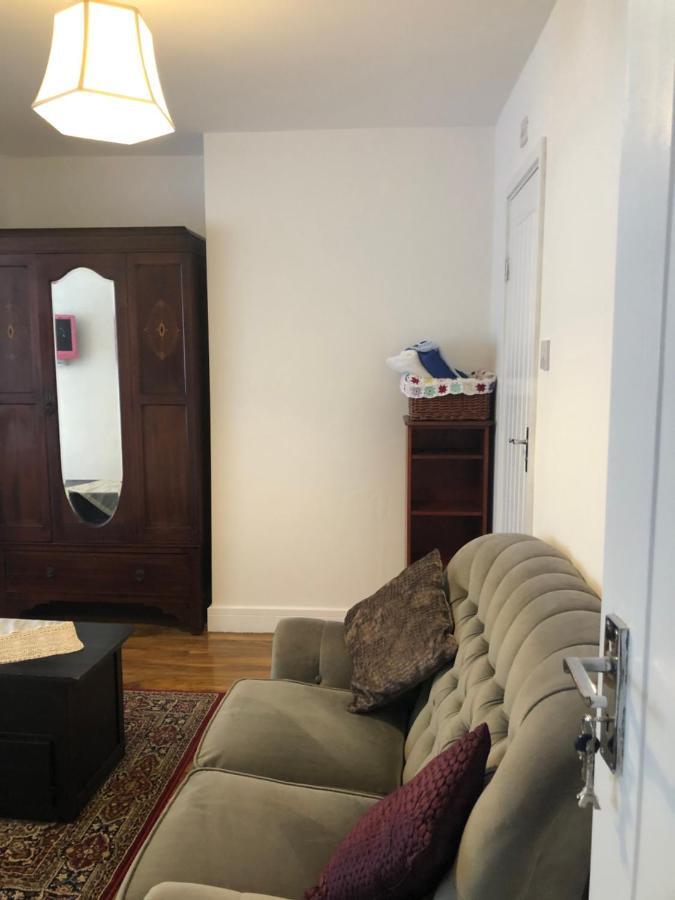 Eltham Flat Apartment ลอนดอน ภายนอก รูปภาพ